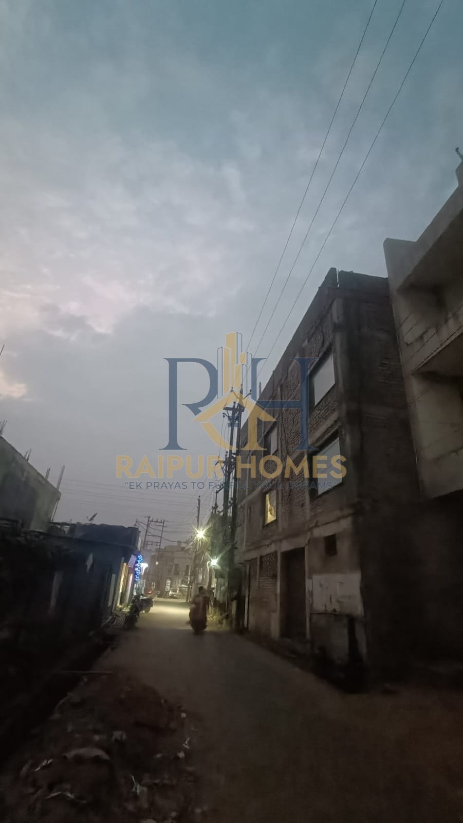 13 BHK SEMI -COMMERCIAL HOUSE AVAILABLE IN SANTOSHI NAGAR