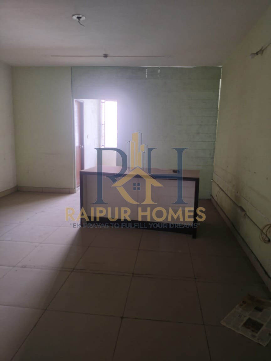 COMMERCIAL SHOP/OFFICE AVAILABLE IN LALPUR
