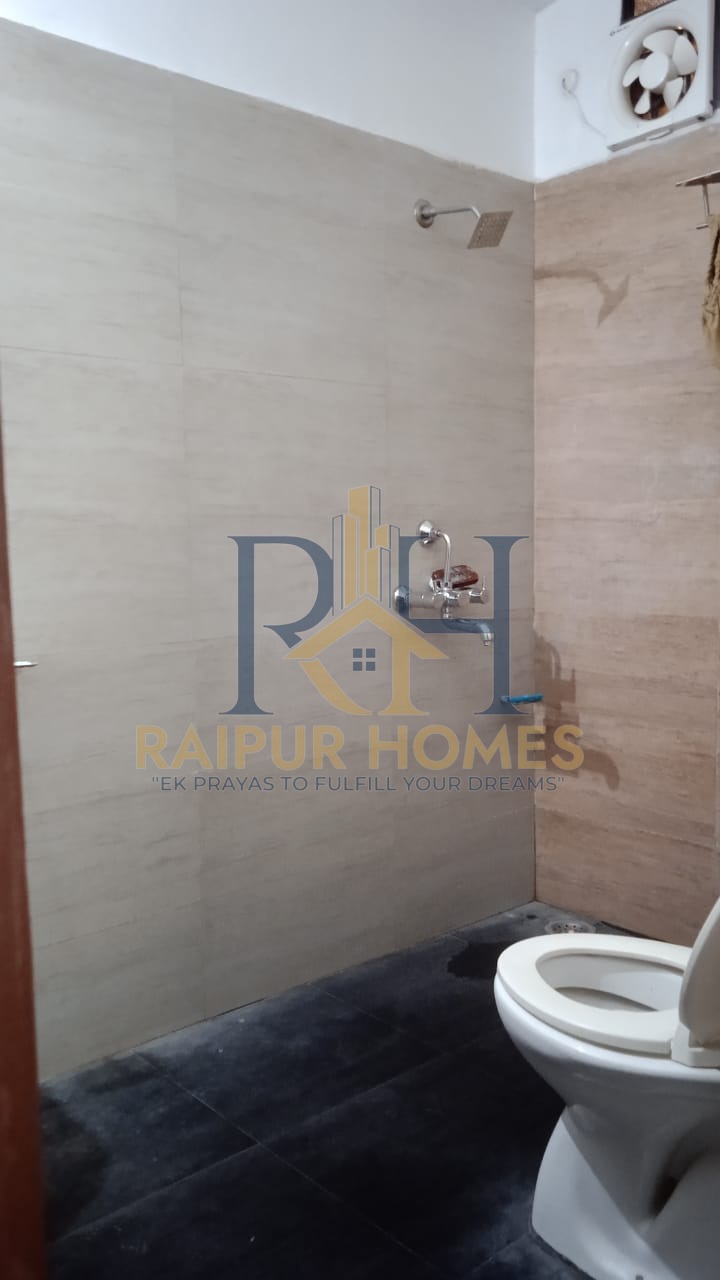 3BHK RESIDENTIAL FLAT AVILABLE IN SHANKAR NAGAR