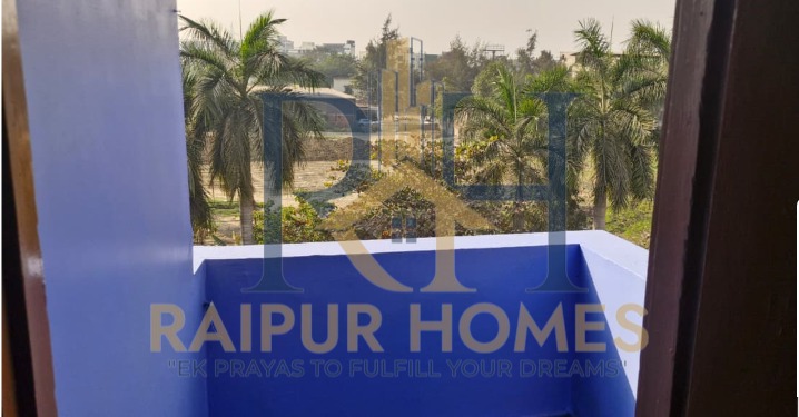 RESIDENTIAL FLAT AVAILABLE IN VISHAL NAGAR