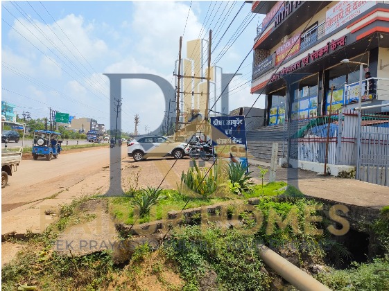 COMMERCIAL HALL AVAILBALE IN RAIPURA