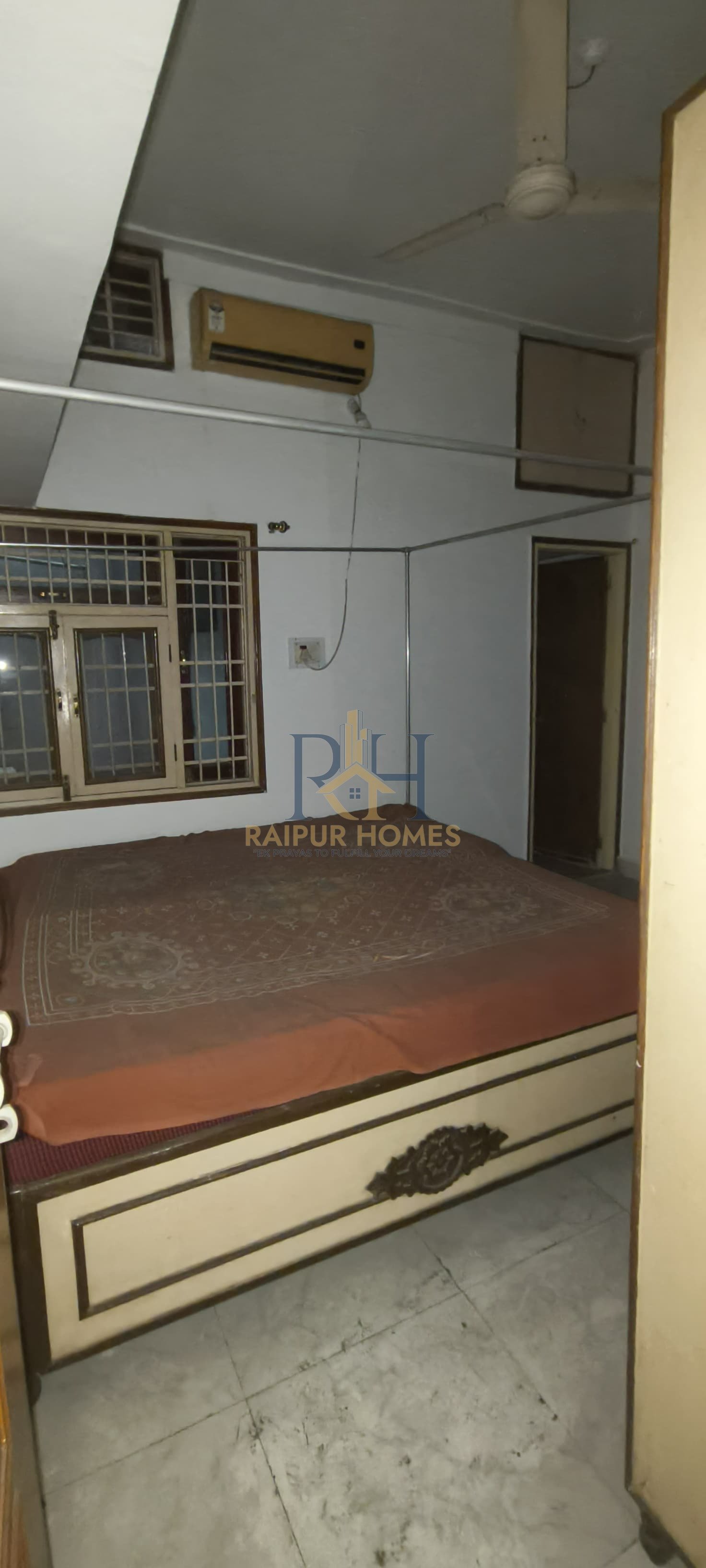 4 BHK RESIDENTIAL HOUSE AVAILABLE IN KOTA