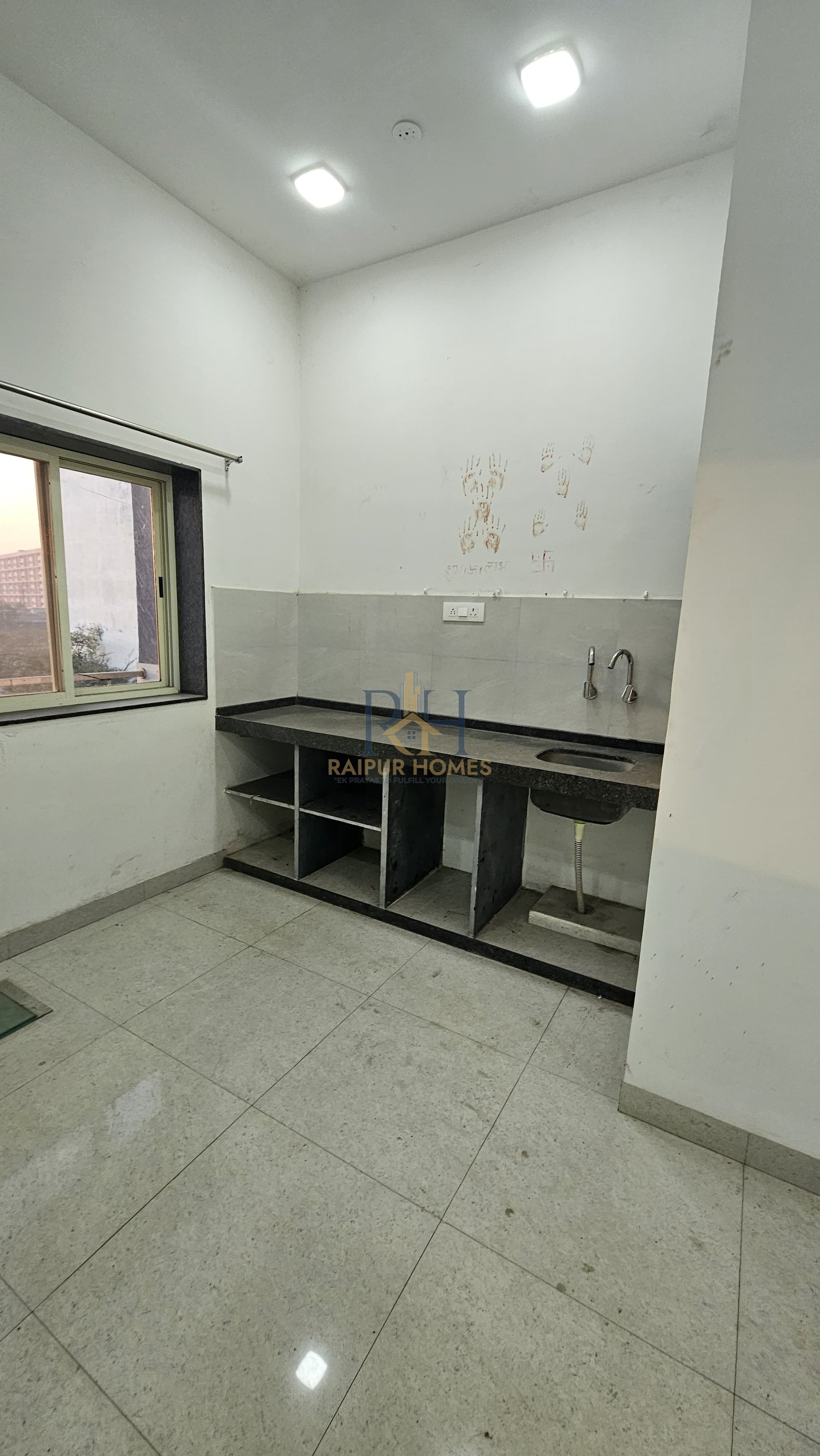 SEMI-COMMERCIAL OFFICE SPACE AVAILABLE IN KAMAL VIHAR