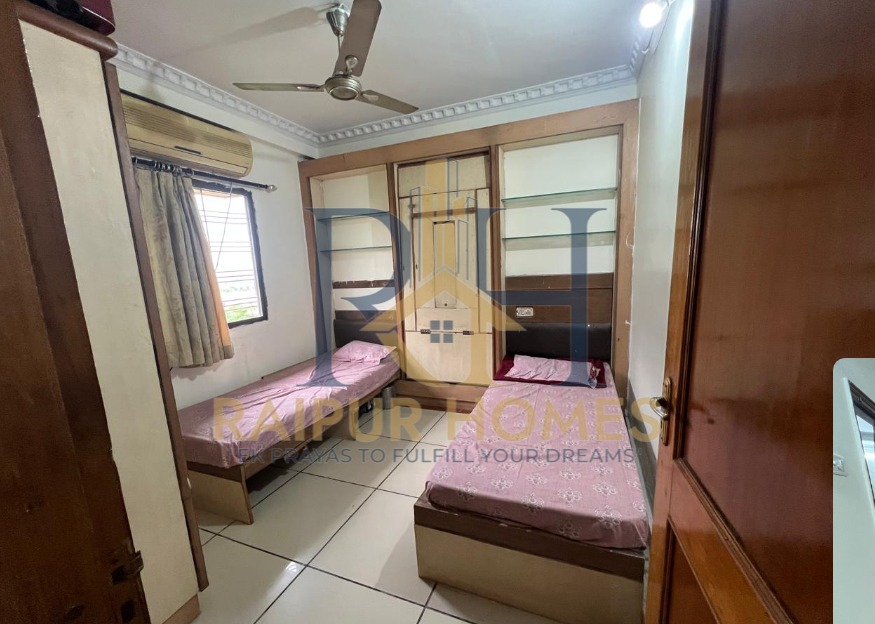 3BHK RESIDENTIAL FLAT AVAILABLE IN TELIBANDHA