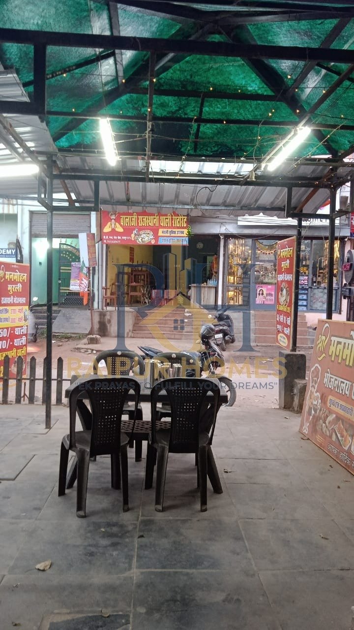 COMMERCIAL SHOP AVAILABLE IN DDU NAGAR