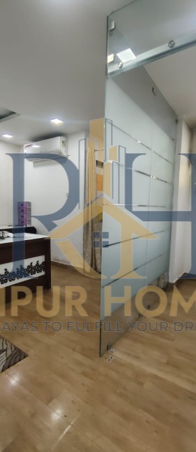 COMMERCIAL OFFICE AVAILABLE IN SHANKAR NAGAR .