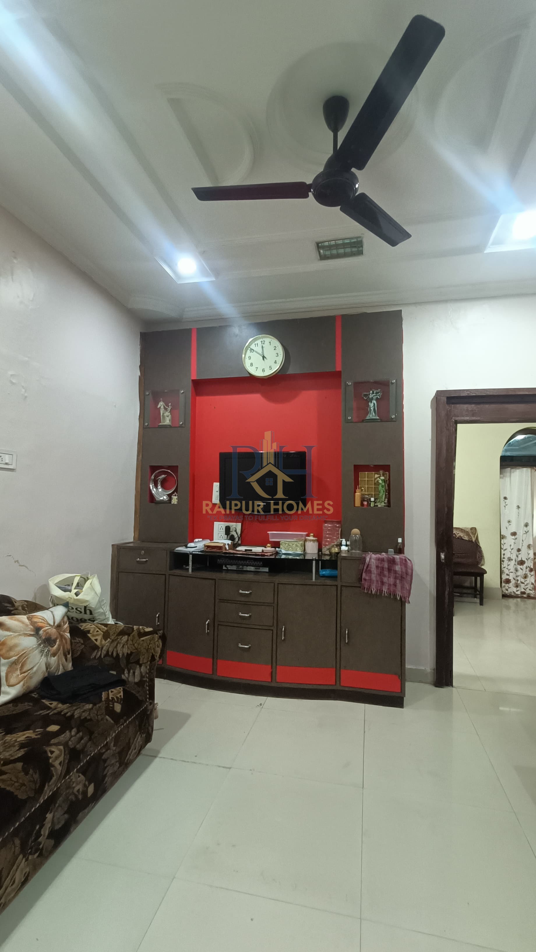 4 BHK RESIDENTIAL BUNGALOW AVAILABLE IN DEVENDRA NAGAR