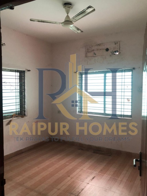 RESIDENTIAL HOUSE AVAILABLE IN AGROHA COLONY