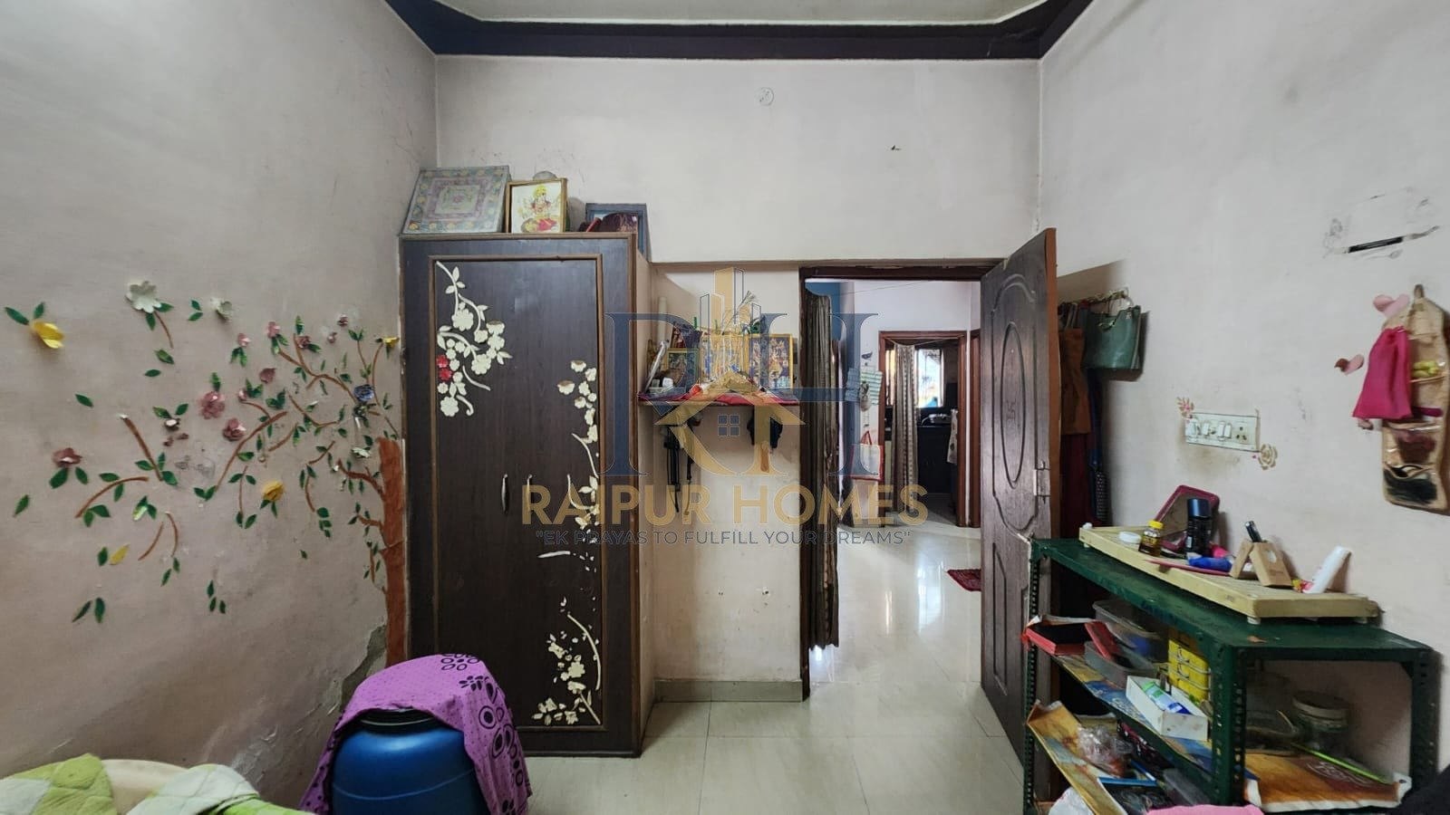 2 BHK RESIDENTIAL HOUSE AVAILABLE IN GUDHIYARI