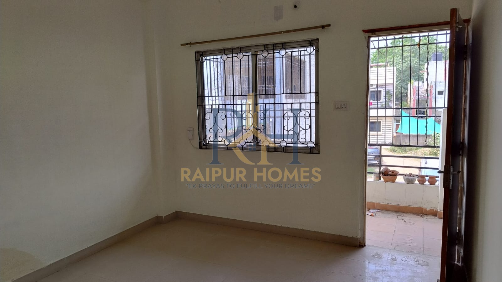 3 BHK RESIDENTIAL FLAT AVAILABLE IN SHANKAR NAGAR