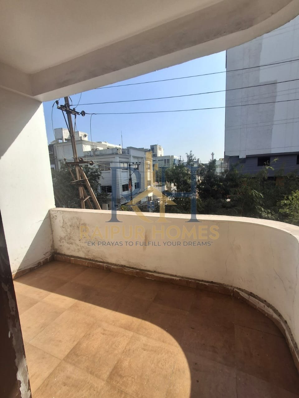 2 BHK RESIDENTIAL FLAT AVAILABLE IN TELIBANDHA