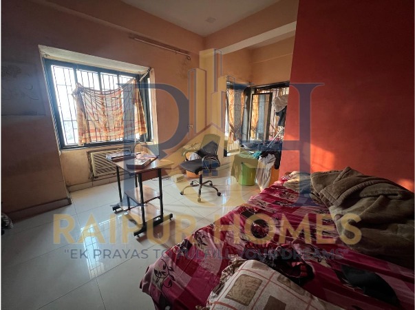 3 BHK RESIDENTIAL FLAT  AVAILABLE IN SHANKAR NAGAR