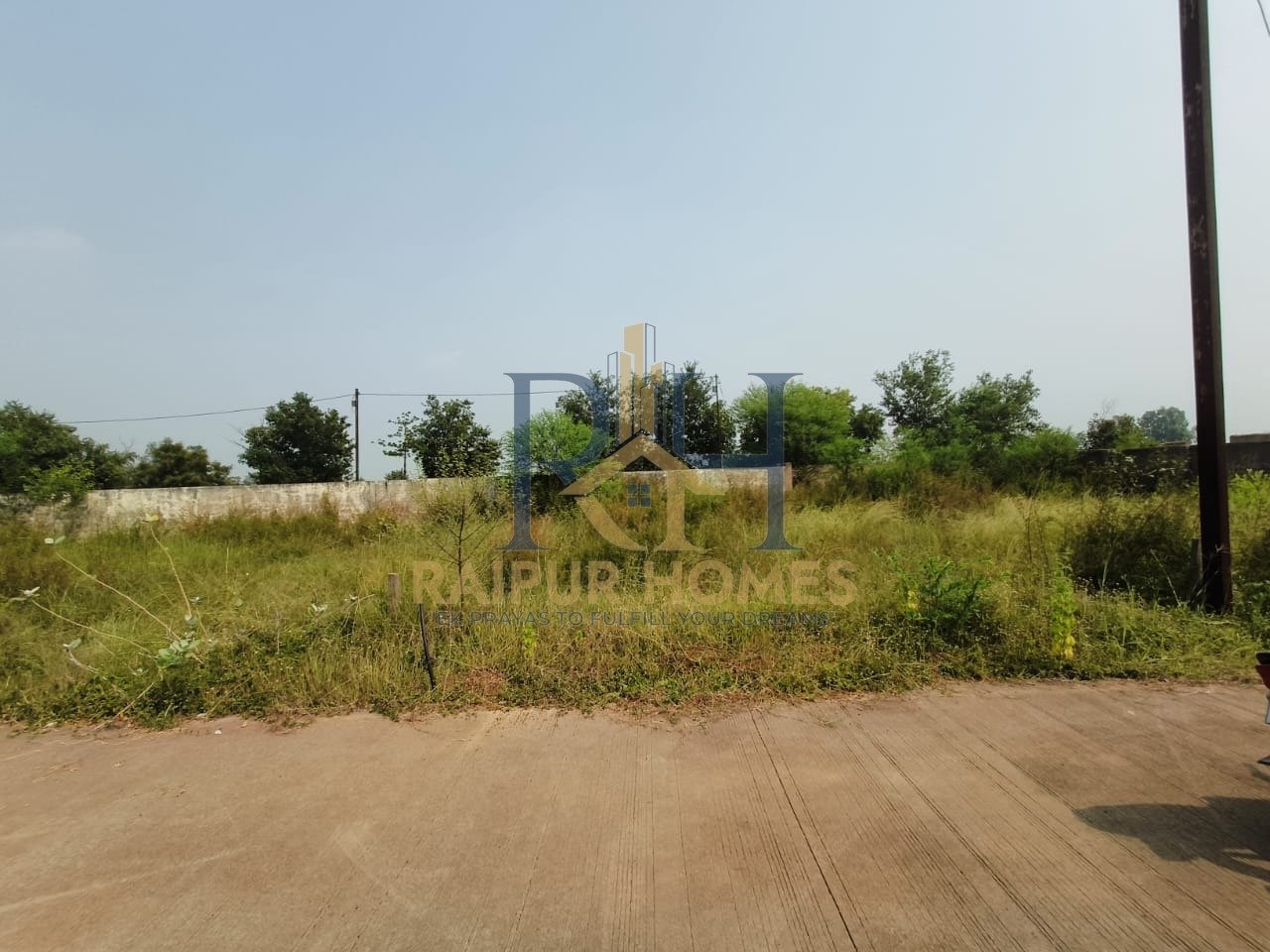 RESIDENTIAL PLOT AVAILABLE IN NAYA RAIPUR