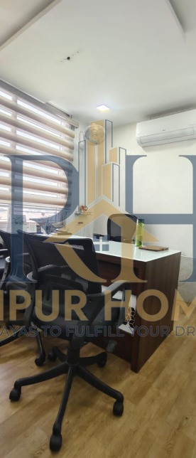 COMMERCIAL OFFICE AVAILABLE IN SHANKAR NAGAR .