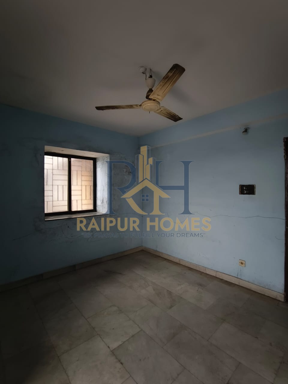 2 BHK RESIDENTIAL FLAT AVAILABLE IN KOTA