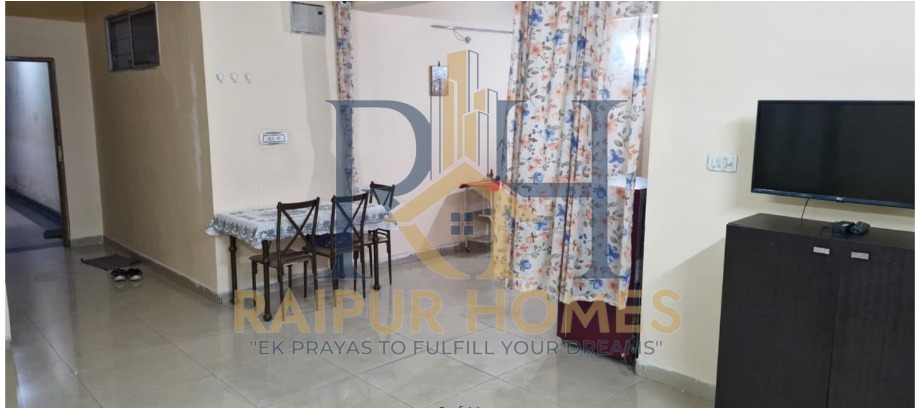 RESIDENTIAL FLAT AVAILABLE IN VISHAL NAGAR