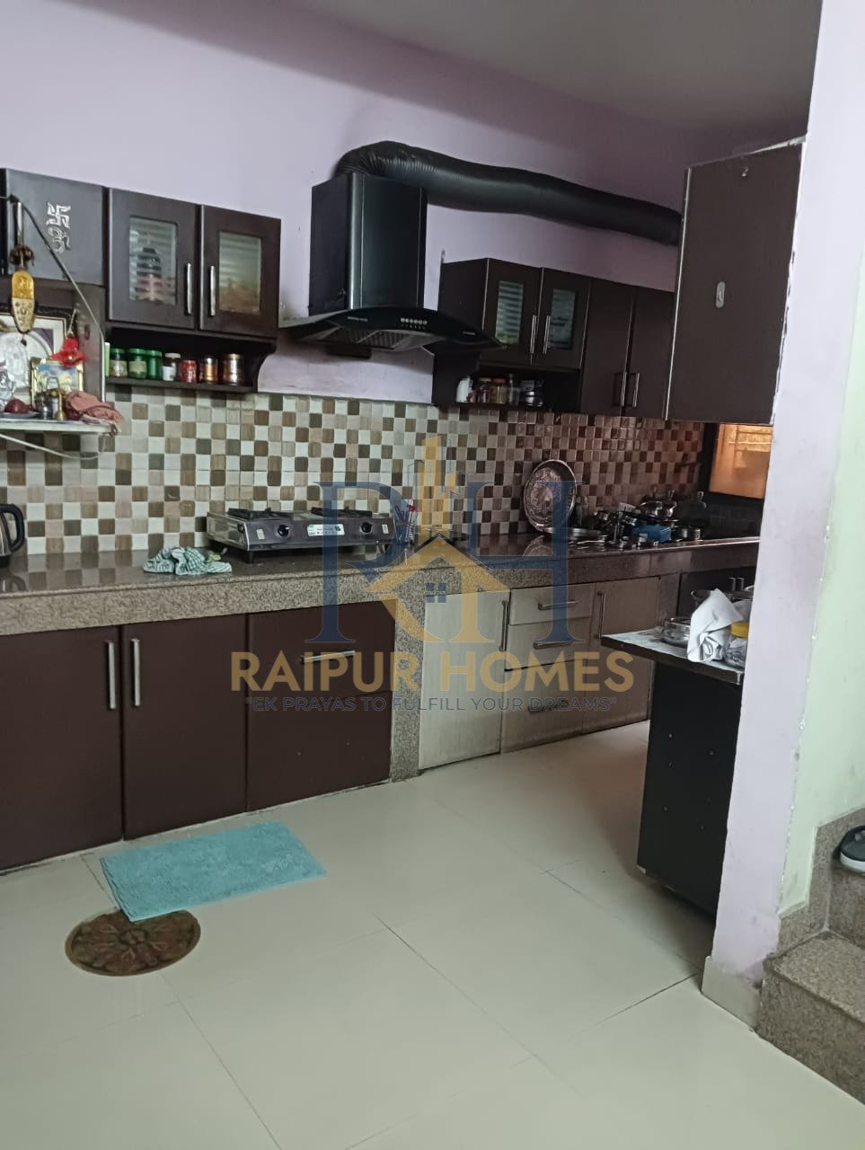 4 BHK RESIDENTIAL BUNGALOW AVAILABLE IN DDU NAGAR