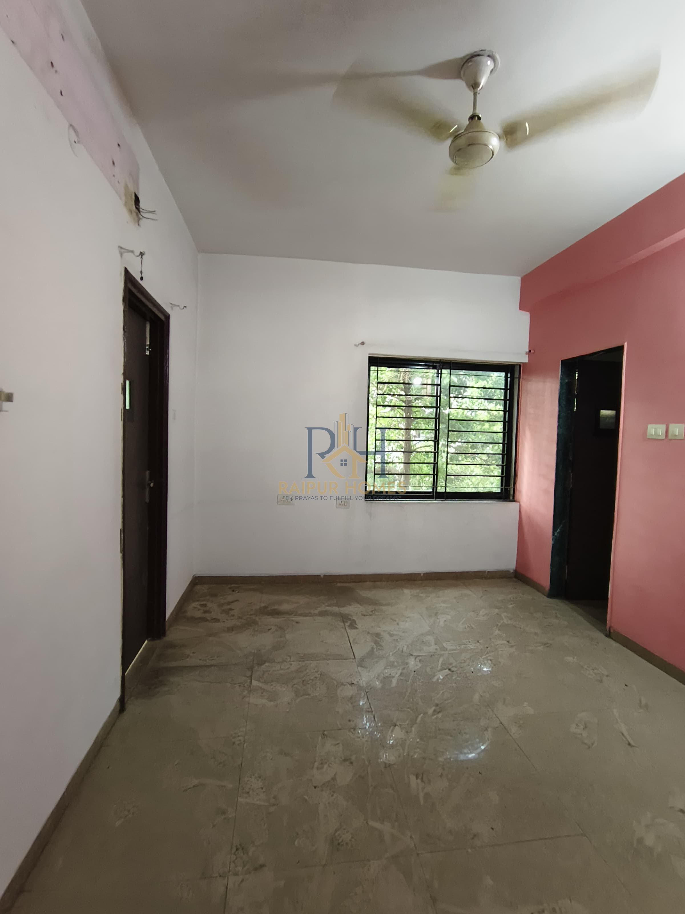 2 BHK RESIDENTIAL FLAT AVAILABLE IN TELIBANDHA
