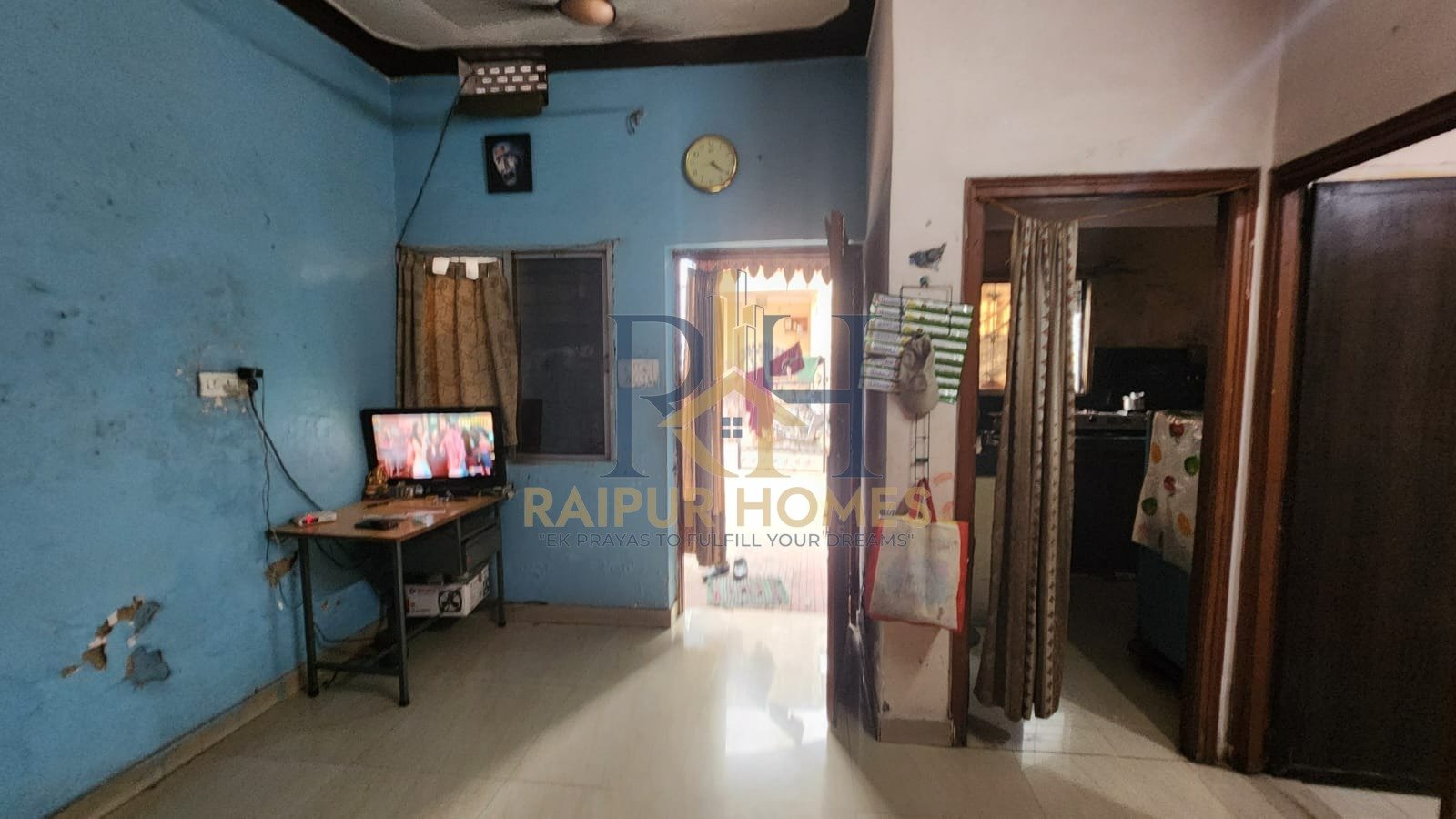 2 BHK RESIDENTIAL HOUSE AVAILABLE IN GUDHIYARI