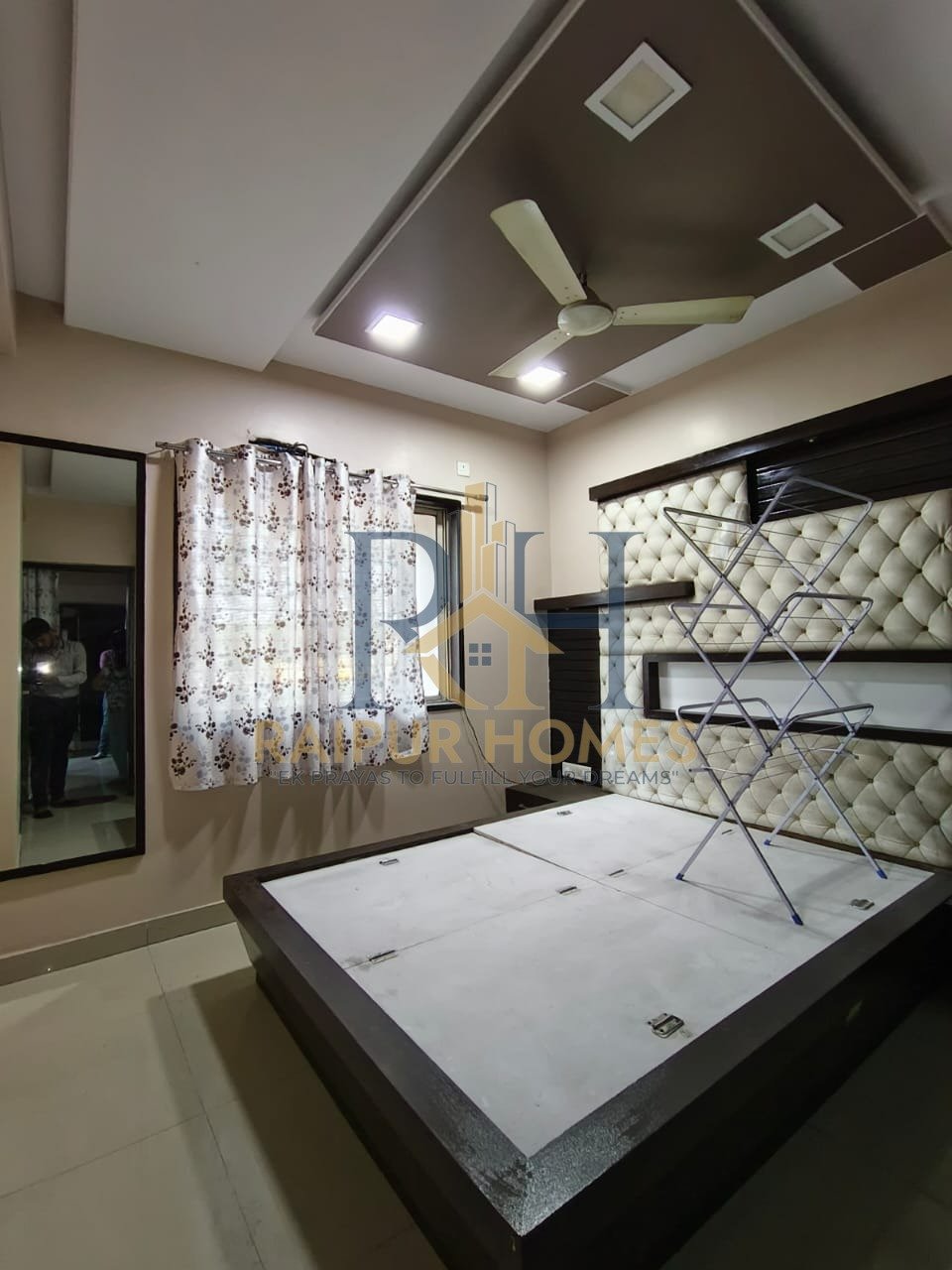 3 BHK RESIDENTIAL FLAT AVAILABLE IN TATIBANDH