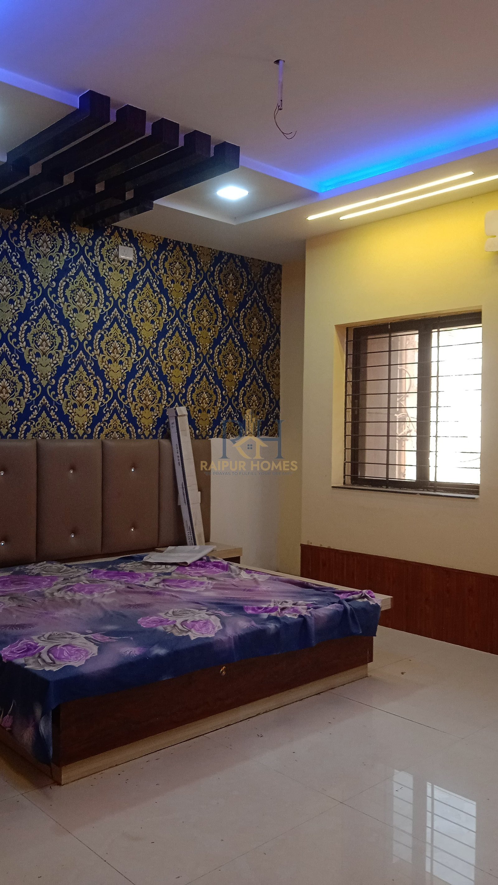 4 BHK RESIDENTIAL HOUSE AVAILABLE IN BHATAGAON