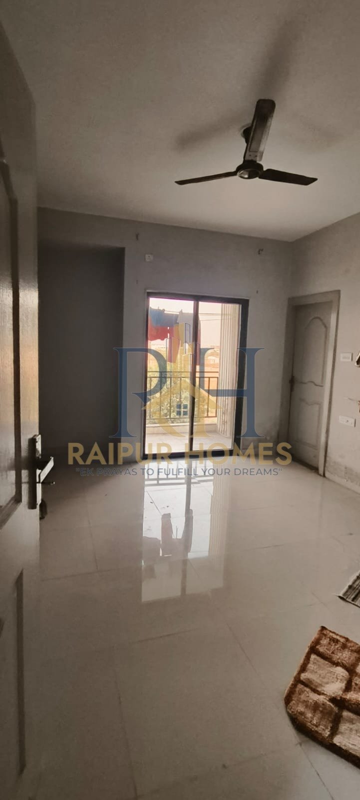 3 BHK FLAT AVAILABLE IN SHANKAR NAGAR