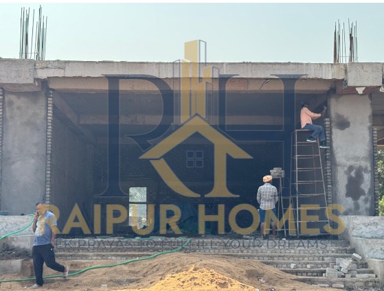 COMMERCIAL BUILDING AVAILABLE IN AMLESHWAR