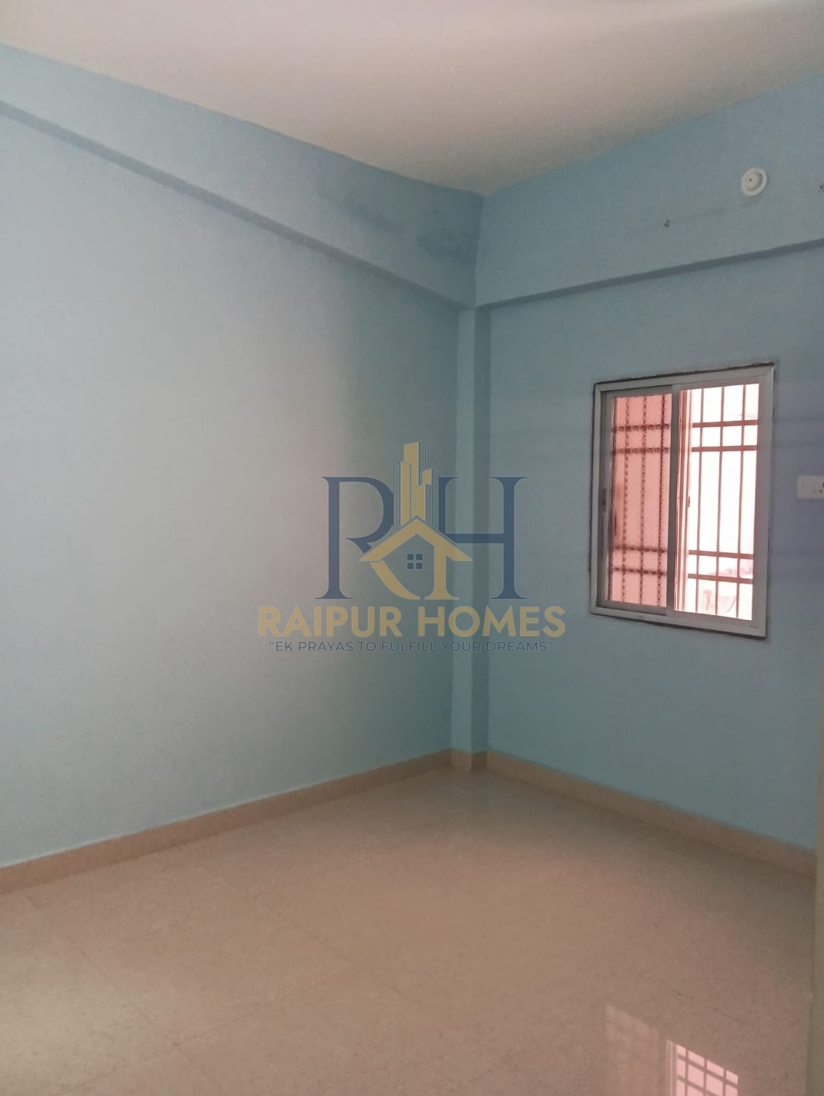 2 BHK RESIDENTIAL HOUSE AVAILABLE IN GUDHIYARI