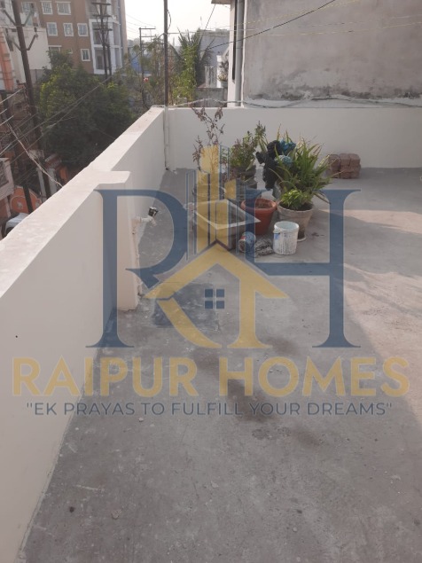 2BHK RESIDENTIAL FLAT AVAILABLE IN AWADHPURI COLONY .