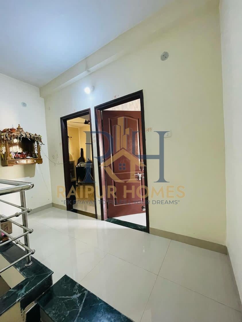 3BHK RESIDENTIAL HOUSE AVAILABLE IN SANTOSHI NAGAR