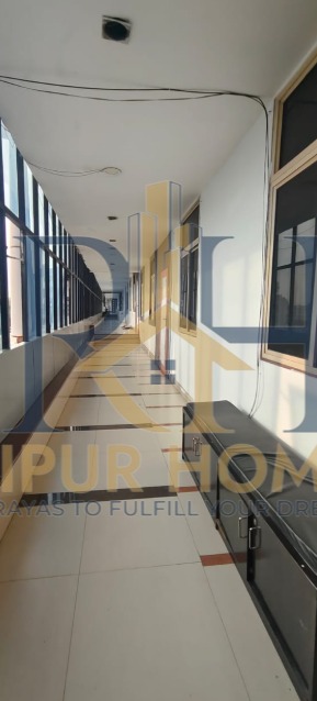 COMMERCIAL OFFICE AVAILABLE IN SHANKAR NAGAR .