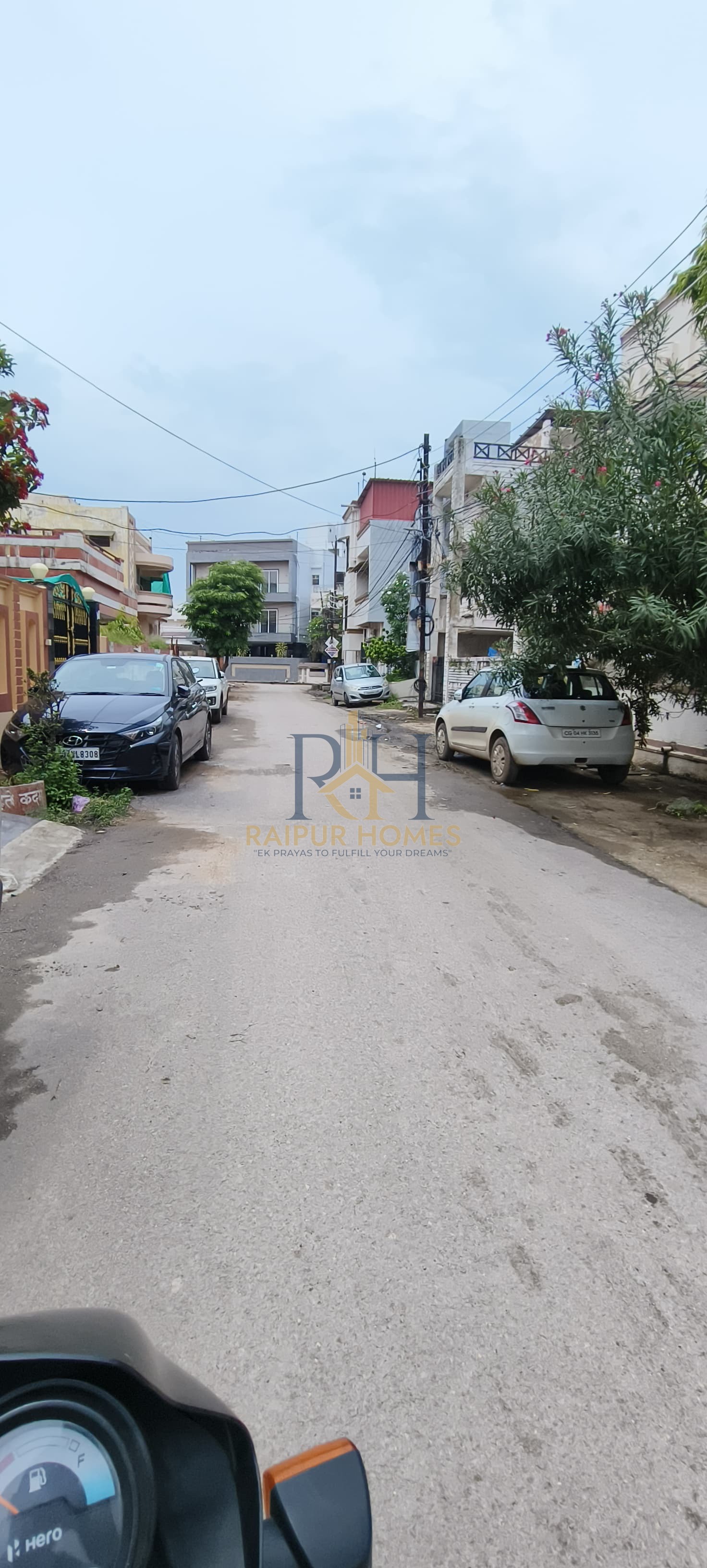 RESIDENTIAL HOUSE AVAILABLE IN TELIBANDHA