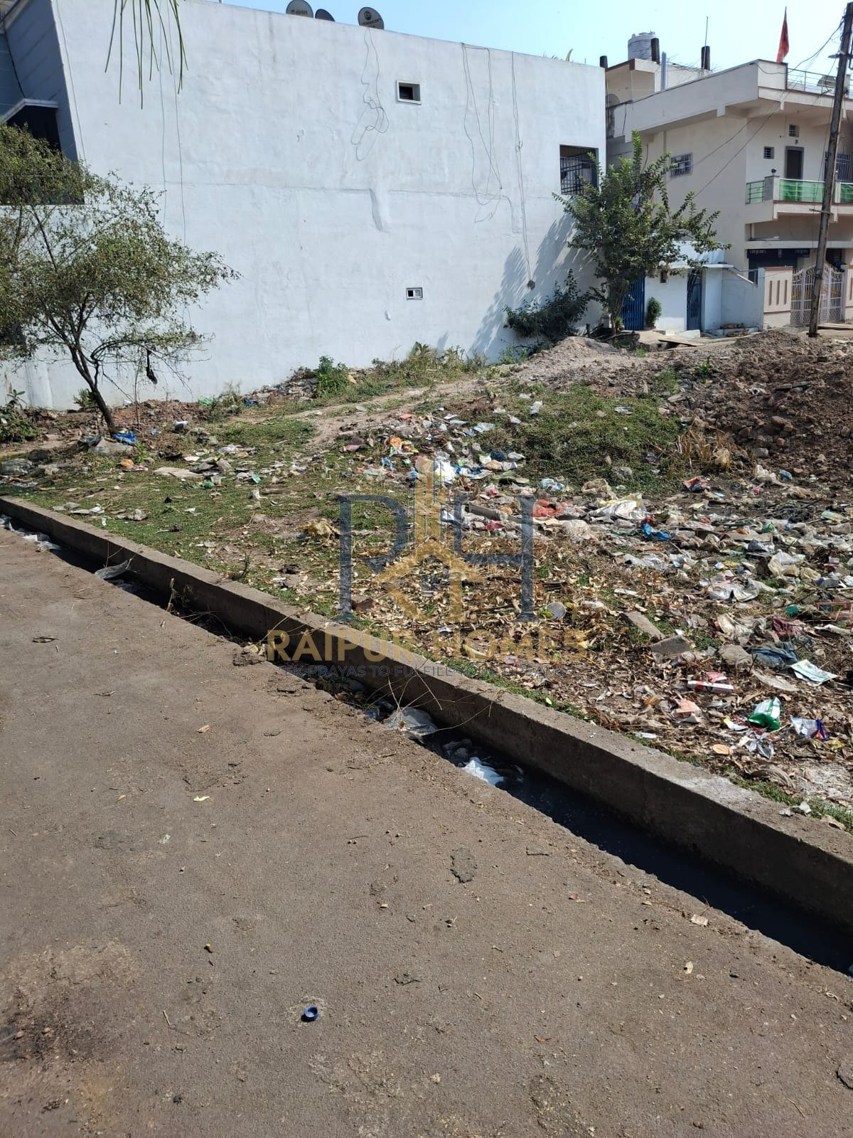 RESIDENTIAL PLOT AVAILABLE IN GUDHIYARI