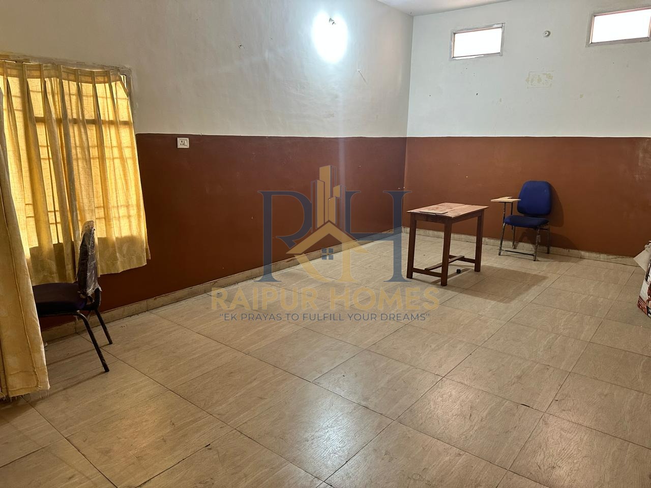 COMMERCIAL COMPLEX AVAILABLE IN KOTA