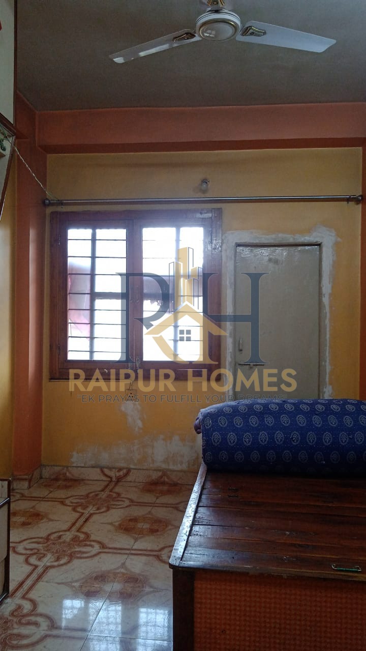 2 BHK RESIDENTIAL FLAT AVAILABLE IN GUDHIYARI