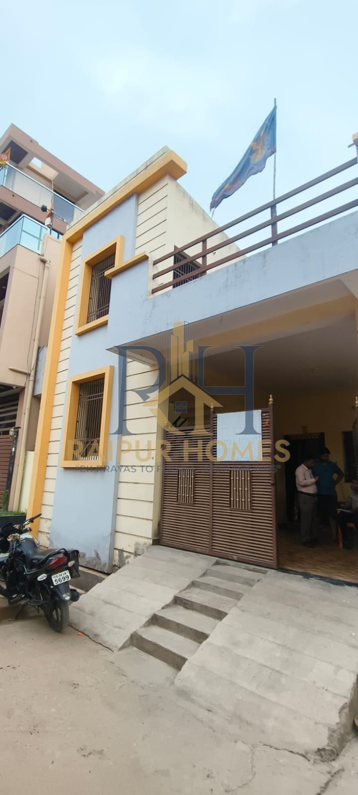 raipur homes 2 BHK RESIDENTIAL HOUSE AVAILABLE IN GUDHYARI