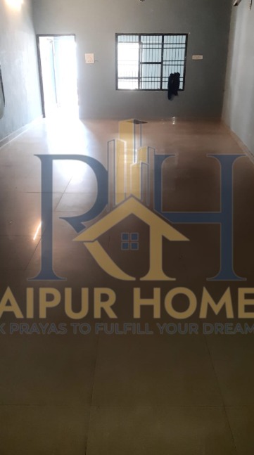 COMMERCIAL OFFICE AVAILABLE IN PANDRI