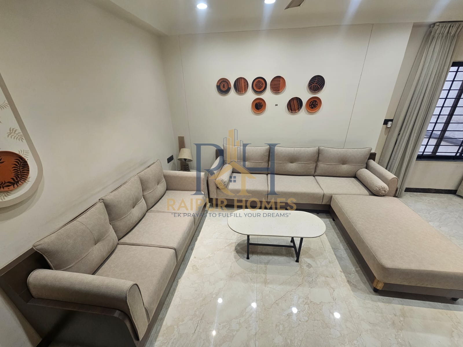 RESIDENTIAL FLAT AVAILABLE IN  TELIBANDHA