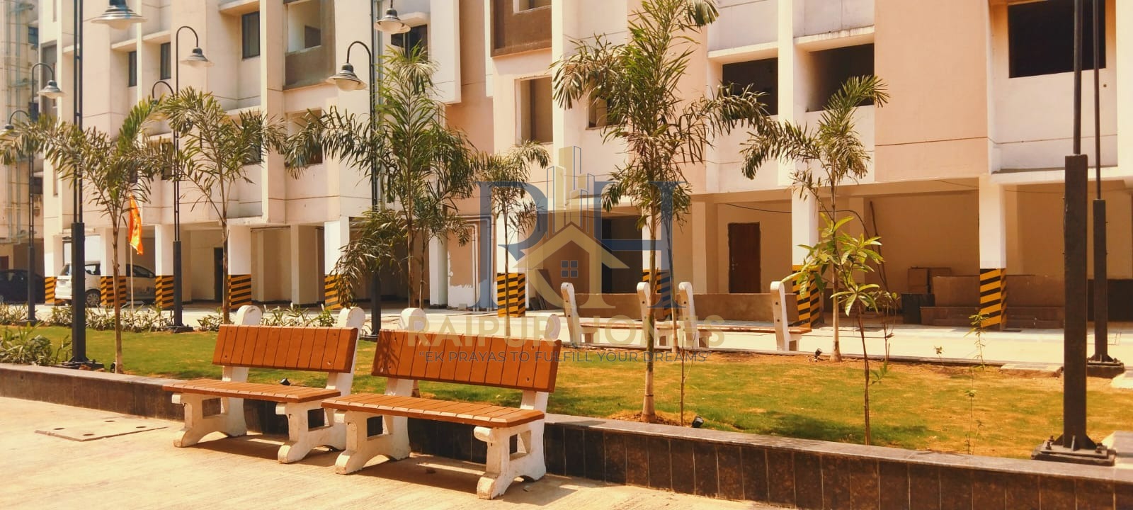 3 BHK RESIDENTIAL FLAT AVAILABLE NEAR IN HIRAPUR