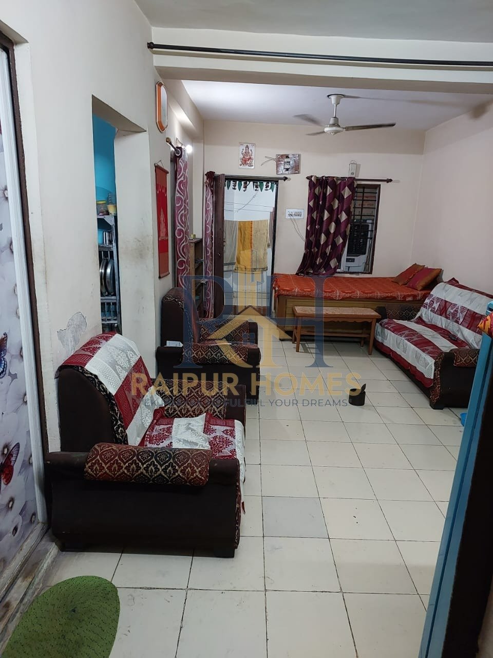 2 BHK RESIDENTIAL FLAT AVAILABLE IN BHATAGAON