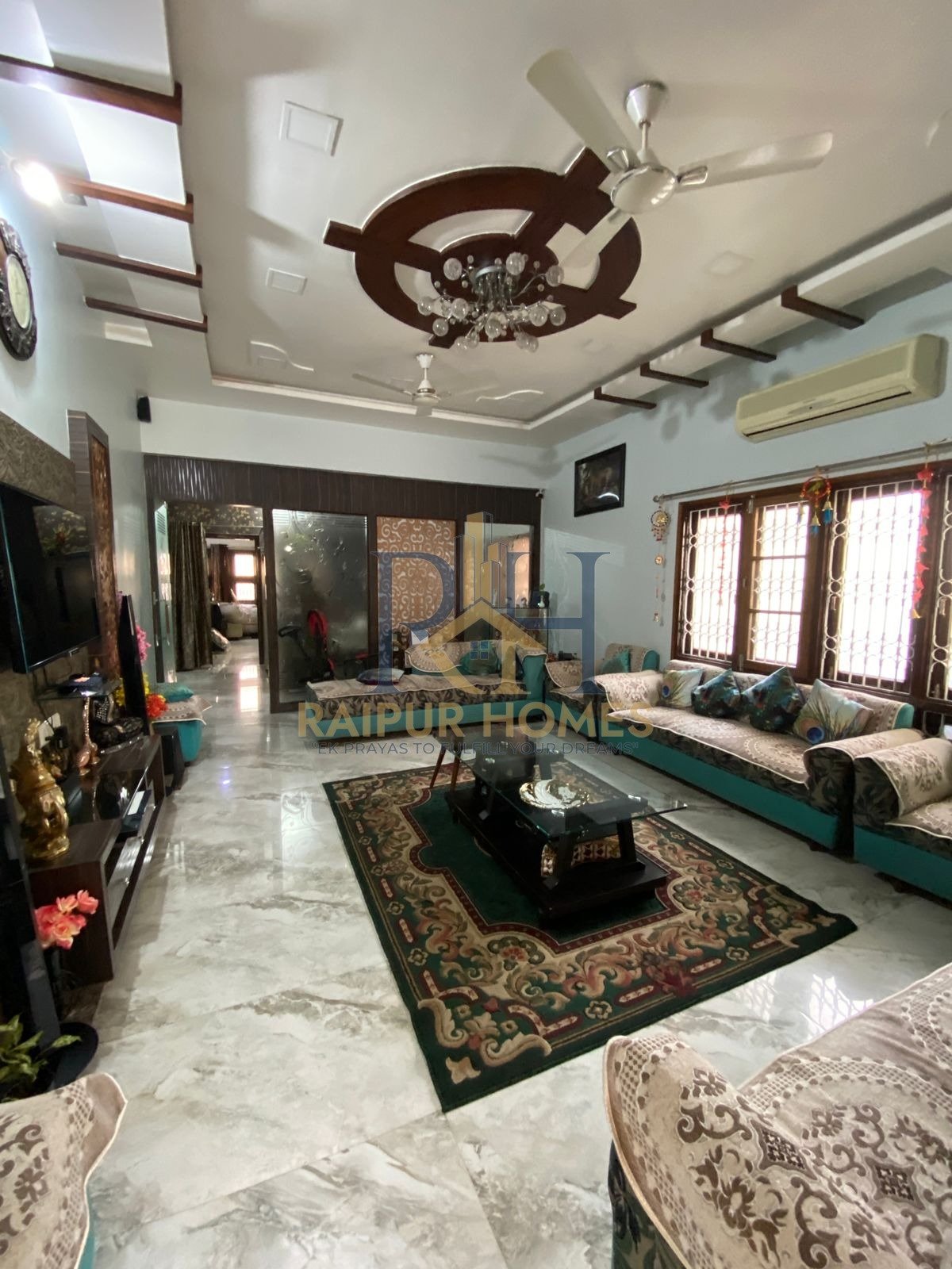 6 BHK RESIDENTIAL BUNGALOW AVAILABLE IN TELIBANDHA