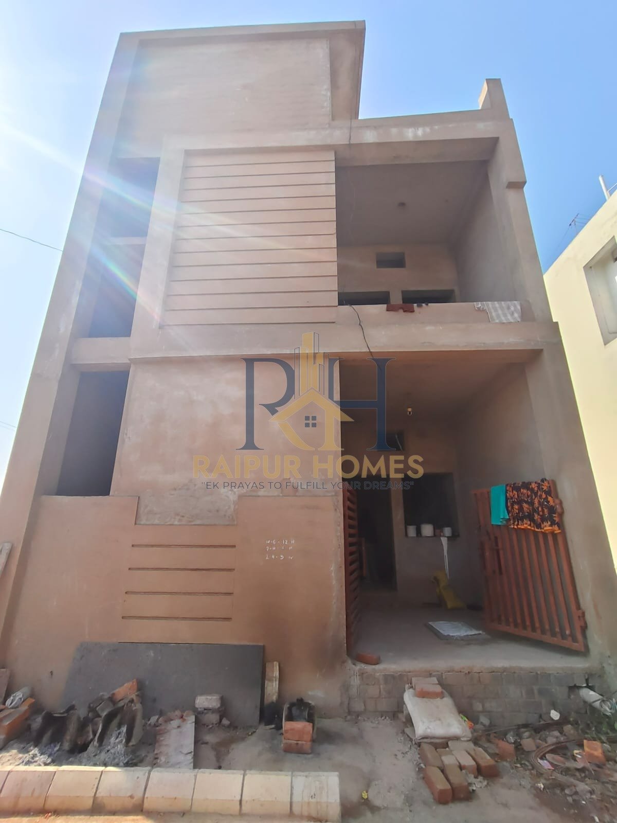 4 BHK RESIDENTIAL HOUSE AVAILABLE IN BHURKONI