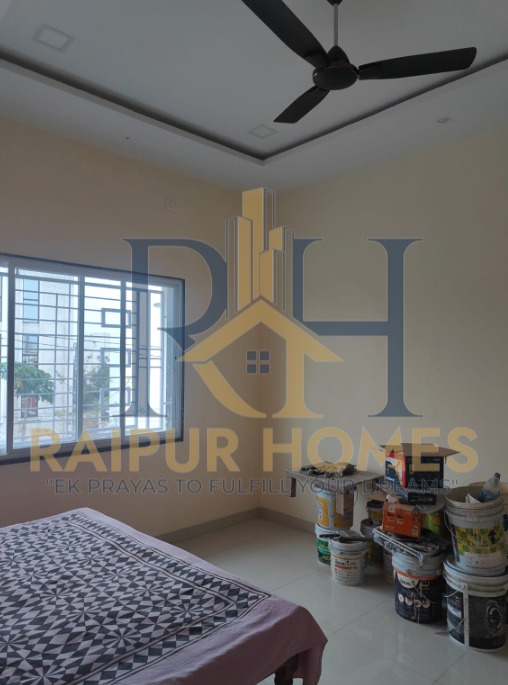 RESIDENTIAL HOUSE AVAILABLE IN AGROHA COLONY