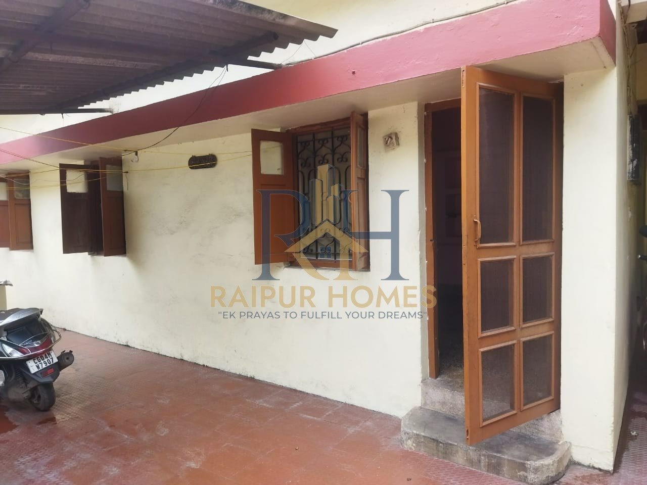 2BHK RESIDENTIAL HOUSE AVAILABLE IN ROHINIPURAM COLONY