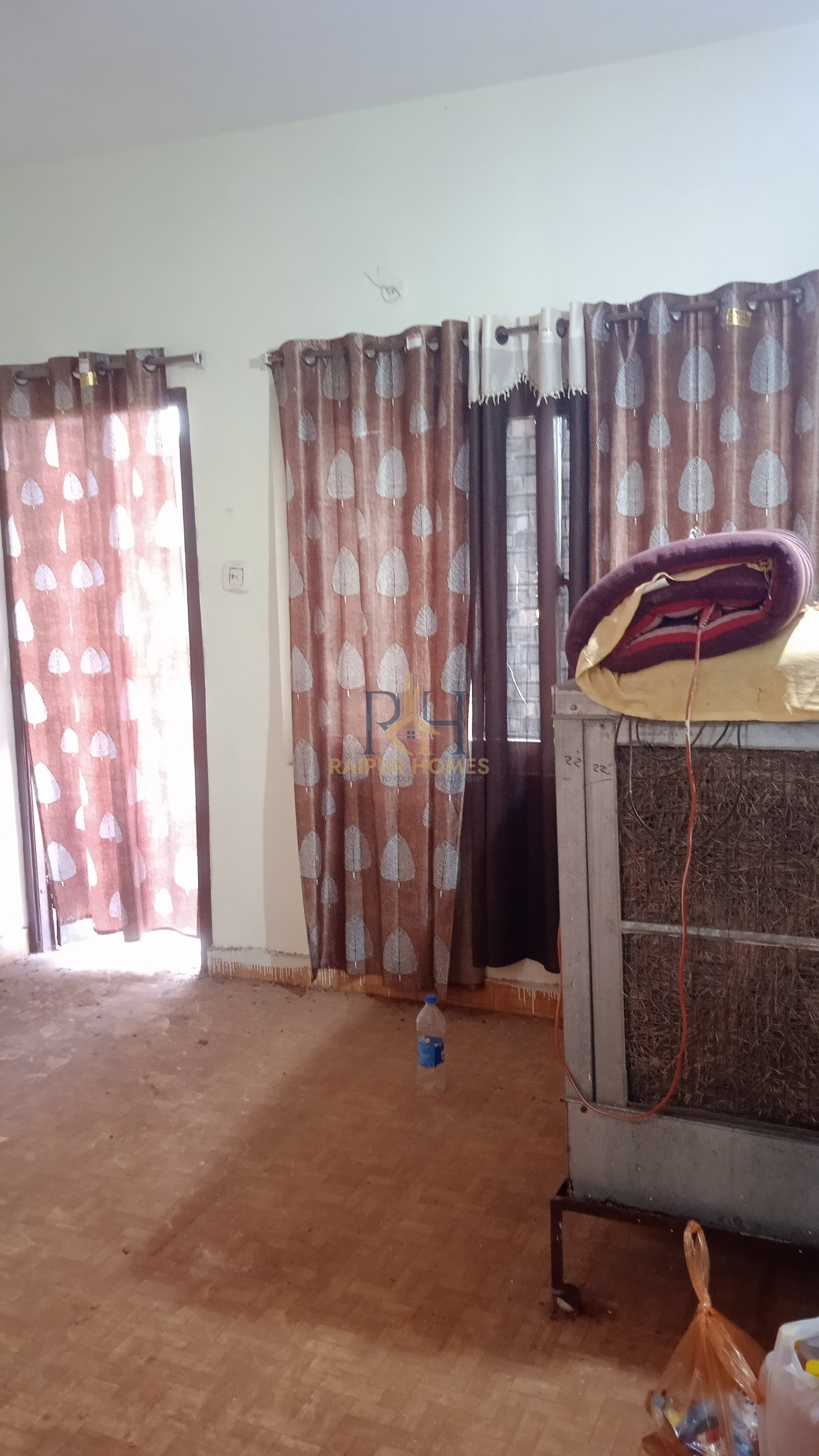 2 BHK RESIDENTIAL FLAT AVAILABLE IN BHATAGAON