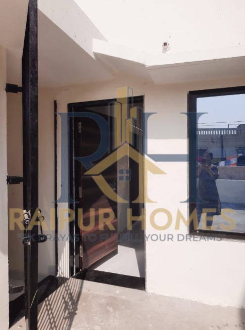 2BHK RESIDENTIAL FLAT AVAILABLE IN AWADHPURI COLONY .