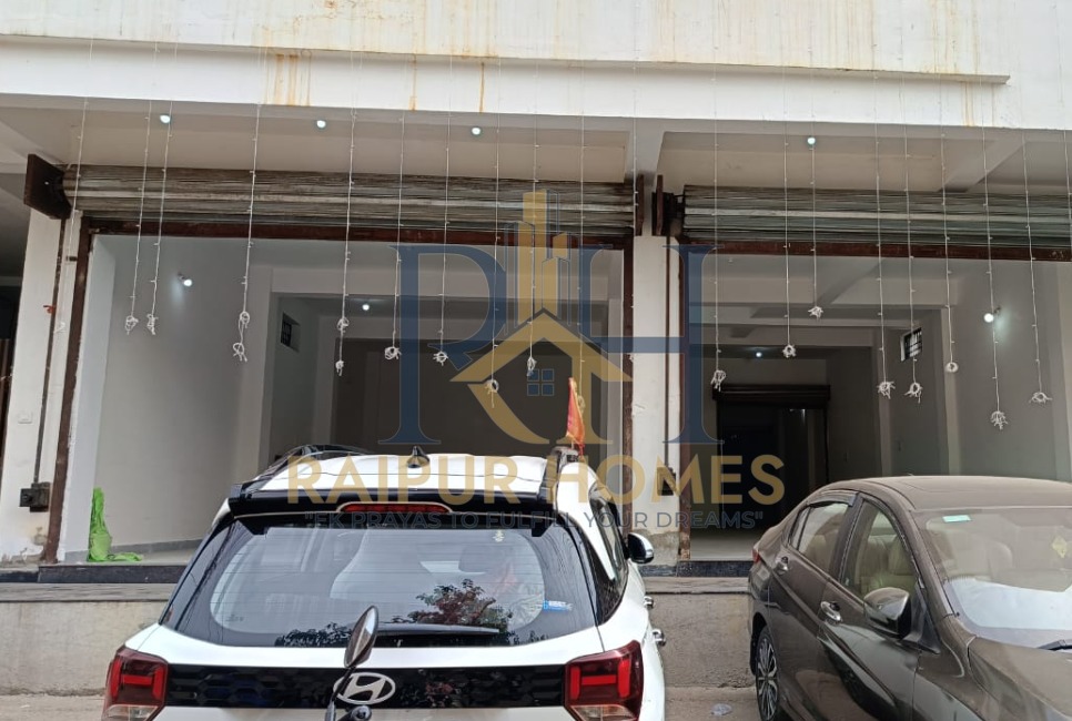 COMMERCIAL GODOWN AVAILABLE IN GUDHIYARI