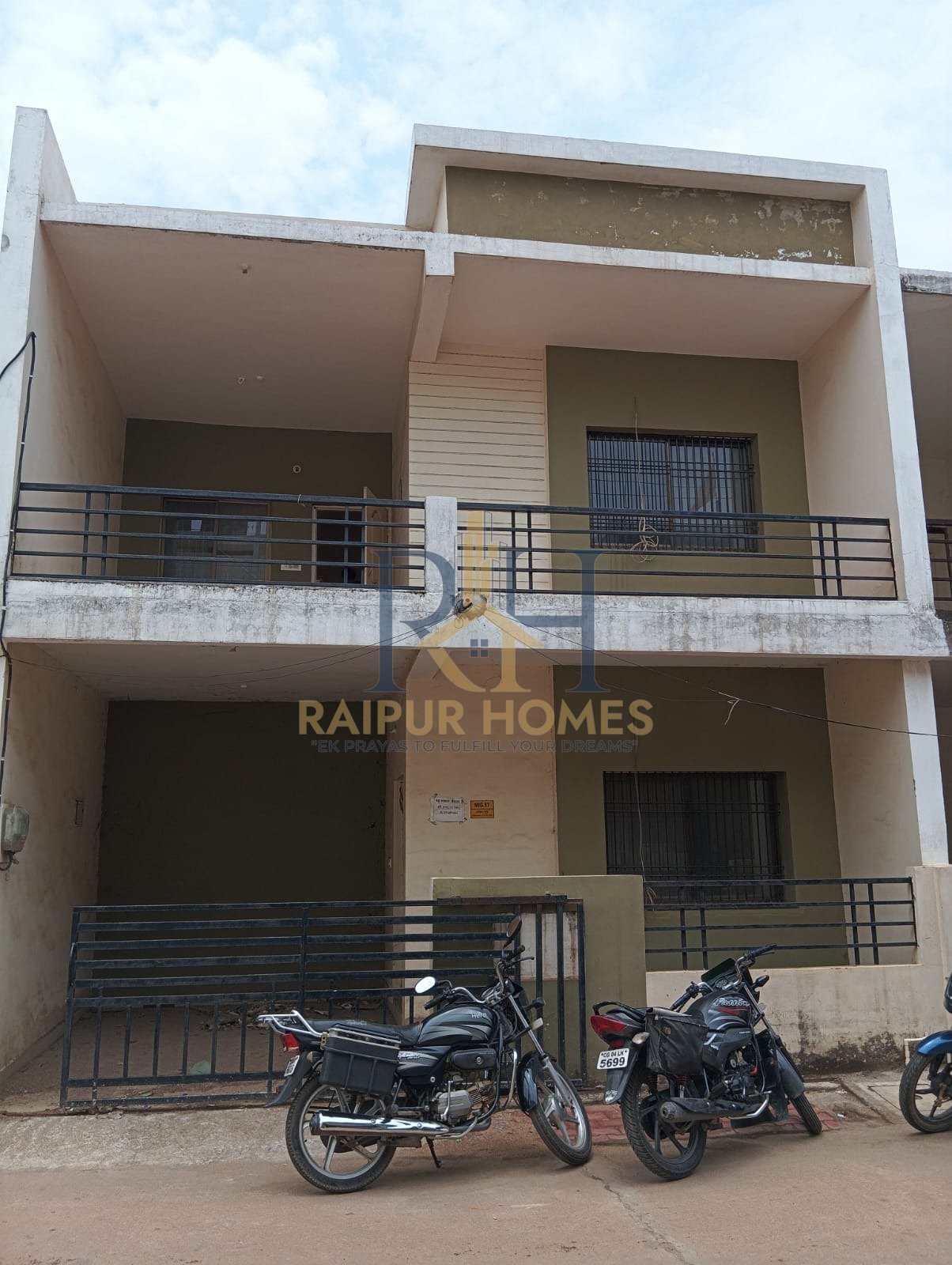 raipur homes 3 BHK RESIDENTIAL HOUSE AVAILABLE IN AMLIDIH