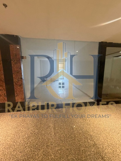 COMMERCIAL OFFICE AVAILABLE IN VISHAL NAGAR .