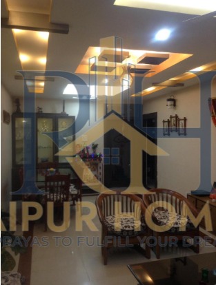 RESIDENTIAL FLAT AVAILABLE  IN SHANKAR NAGAR